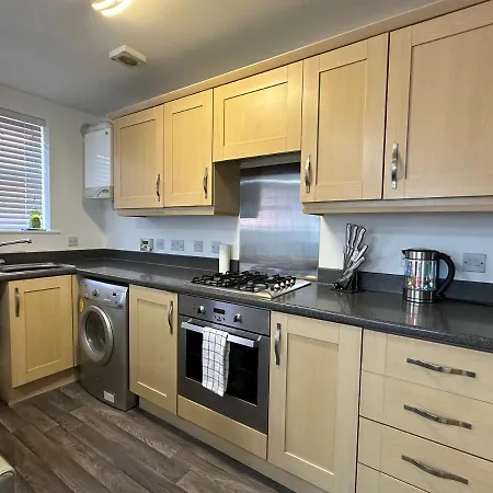 Superb 2 Bedroomed Apartment Great Oakley  Exterior photo
