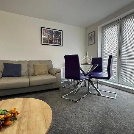 Superb 2 Bedroomed Apartment Great Oakley  Exterior photo